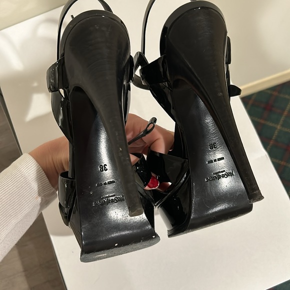 Saint Laurent Tribute Platform Sandals in Patent Leather size 38 - Picture 6 of 10